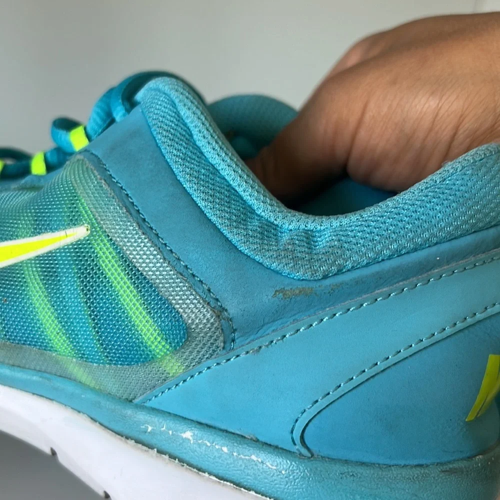 Nike Aloha Athletic Running‎ Shoes Blue Sneakers